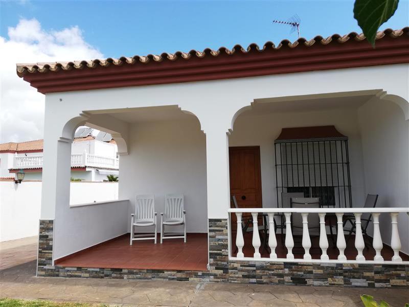Hostal Del Faro Conil de la Frontera Kültér fotó